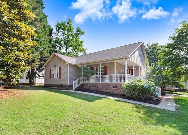 Property at 221 Southerby Dr, Garner, NC 27529, 3 beds, 2 baths