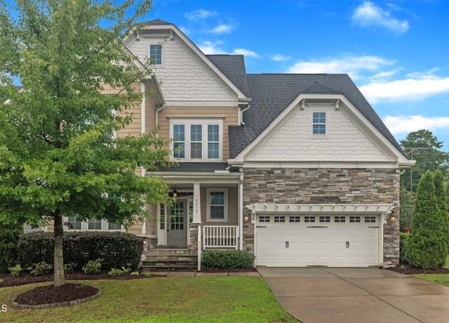 Property at 7713 Stonehenge Farm Ln, Raleigh, NC 27613, 5 beds, 3.5 baths