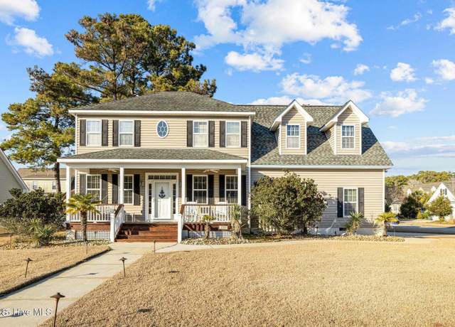 Property at 120 Plantation Cir, Beaufort, NC 28516, 3 beds, 2.5 baths