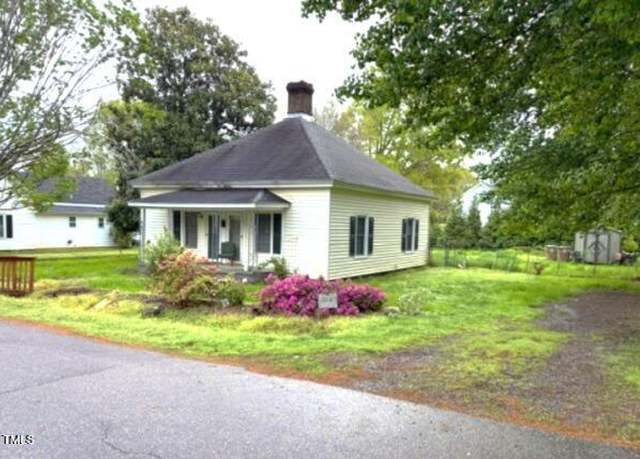 Property at 702 Mill St, Wake Forest, NC 27587, 2 beds, 1 bath