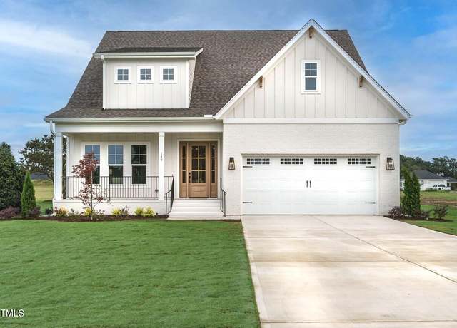 Property at 140 Pondhurst Ln, Fuquay Varina, NC 27526, 4 beds, 4 baths