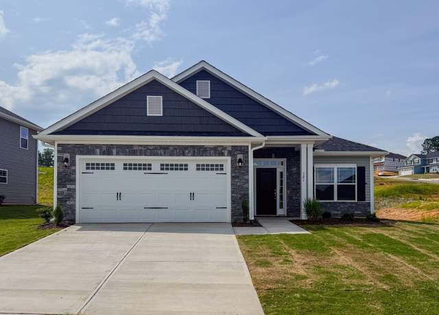 Property at 121 Northwood Dr, Fuquay Varina, NC 27526, 4 beds, 2 baths