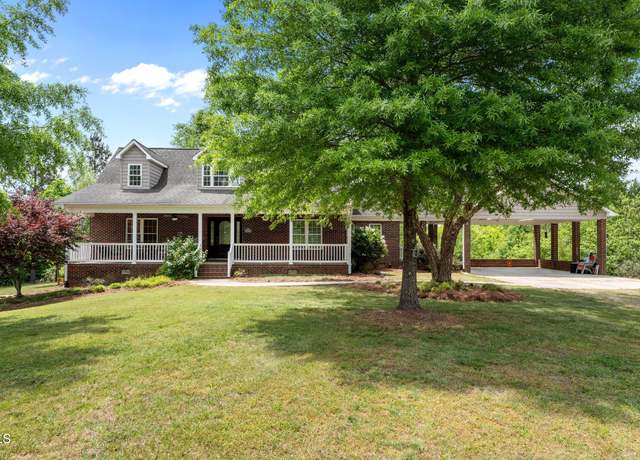 Property at 1852 Gwyn Rd, Burlington, NC 27217, 3 beds, 2.5 baths