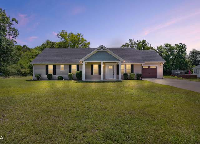 Property at 107 Oakland Ave, Broadway, NC 27505, 4 beds, 2.5 baths