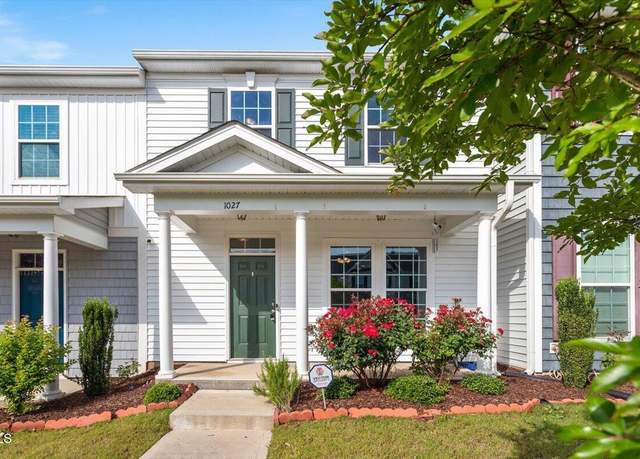 Property at 1027 Myers Point Dr, Morrisville, NC 27560, 3 beds, 2.5 baths