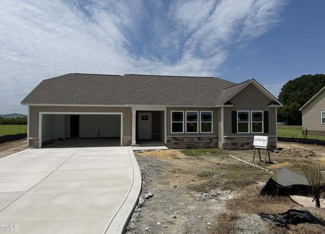 Property at 61 Maxwell Farm Ln, Selma, NC 27576, 3 beds, 2 baths