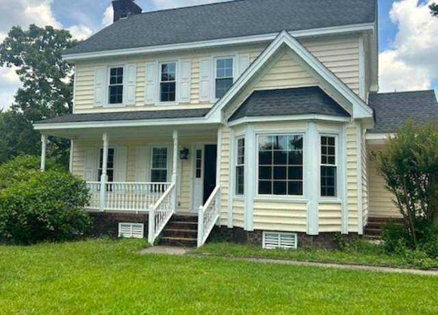 Property at 1109 Beechwood Dr, Rocky Mount, NC 27803, 3 beds, 2.5 baths