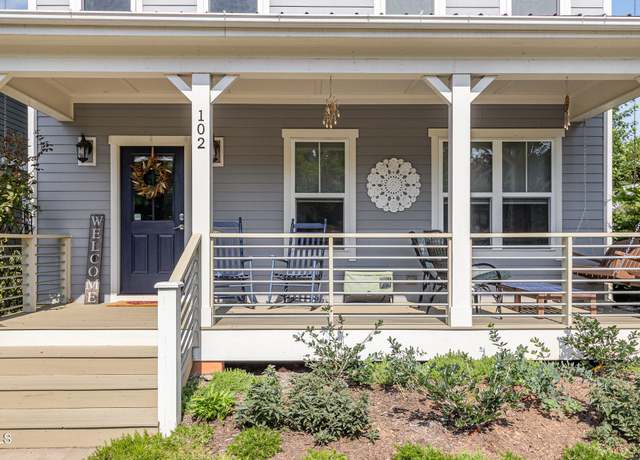 Property at 102 Fiori Hill Dr S, Hillsborough, NC 27278, 4 beds, 2.5 baths