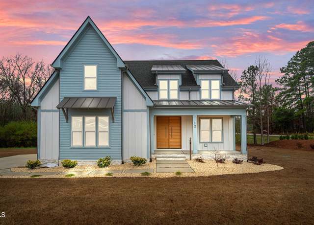 Property at 10 Carnation Rd, Youngsville, NC 27596, 4 beds, 3.5 baths
