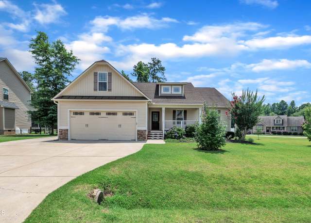 Property at 22 Evie Dr, Smithfield, NC 27577, 3 beds, 2 baths