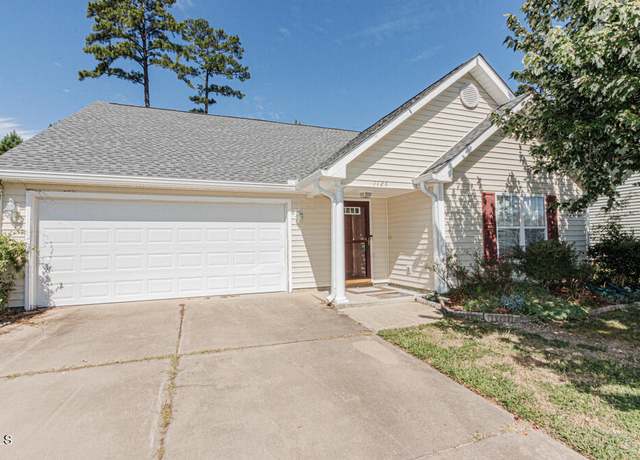 Property at 1126 Weathervane Hill Dr, Rocky Mount, NC 27803, 3 beds, 2 baths