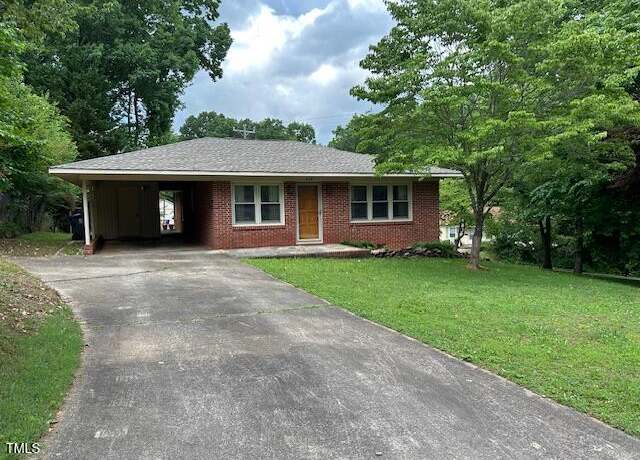 Property at 404 W Ninth St, Siler City, NC 27344, 3 beds, 1.5 baths