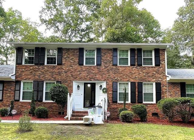 Property at 100 Moray Ct, Cary, NC 27511, 5 beds, 3.5 baths
