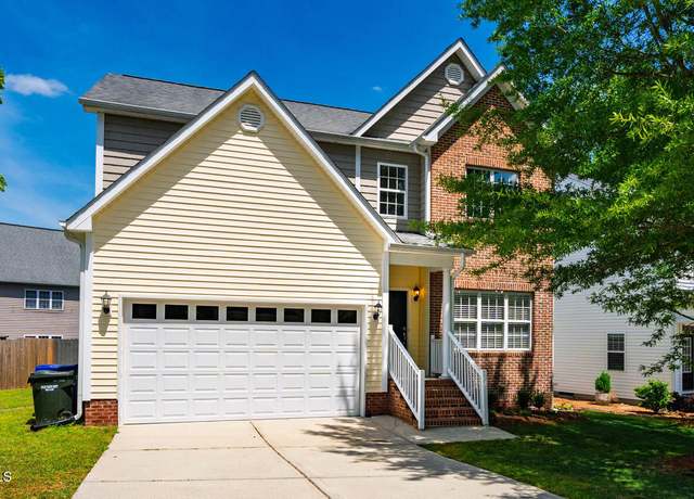 Property at 11 Piccadilly Ct, Durham, NC 27713, 4 beds, 2.5 baths