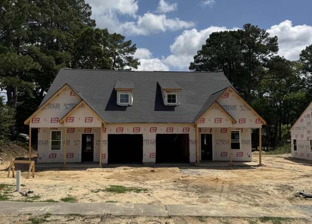 Property at 203 S Main St Unit A, Four Oaks, NC 27524, 3 beds, 2.5 baths
