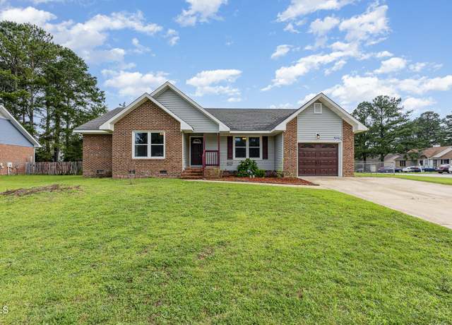 Property at 974 Eastman Rd, Fayetteville, NC 28314, 4 beds, 2 baths