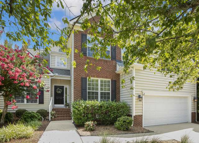 Property at 110 Stablegate Dr, Cary, NC 27513, 3 beds, 2.5 baths