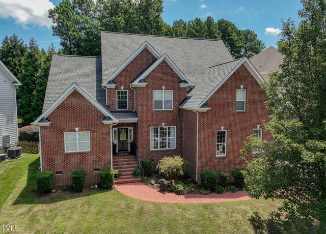 Property at 1003 Red Sunset Dr, Apex, NC 27502, 5 beds, 4 baths