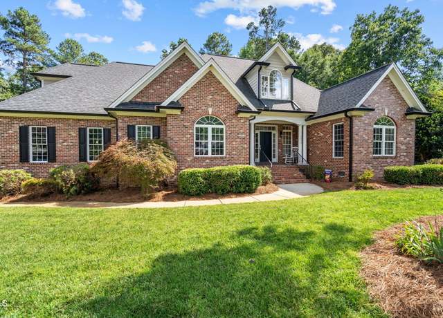 Property at 7932 Twin Pines Way, Fuquay Varina, NC 27526, 4 beds, 3 baths