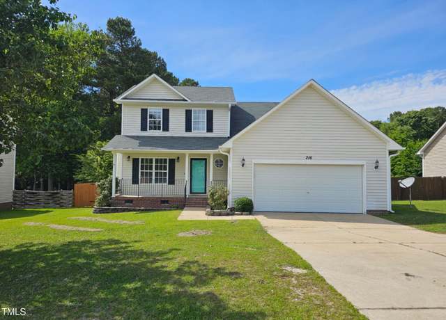 Property at 216 Edgecombe Dr, Spring Lake, NC 28390, 4 beds, 2.5 baths