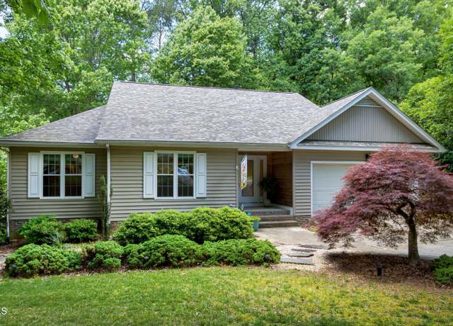 Property at 1416 Dunbar Ct, Cary, NC 27511, 3 beds, 2 baths