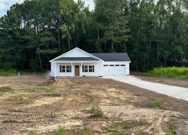 Property at 107 Lynn Ln, Selma, NC 27576, 3 beds, 2 baths