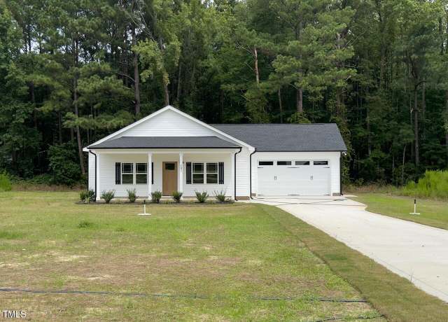 Property at 107 Lynn Ln, Selma, NC 27576, 3 beds, 2 baths