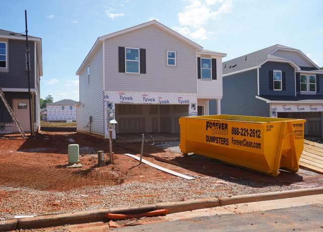 Property at 833 Ottawa Dr, Garner, NC 27529, 3 beds, 2.5 baths