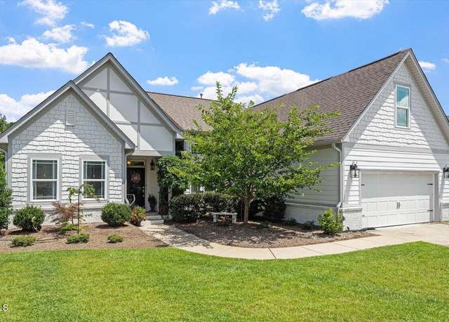 Property at 281 Rhoda Lilley Dr, Fuquay Varina, NC 27526, 4 beds, 3 baths