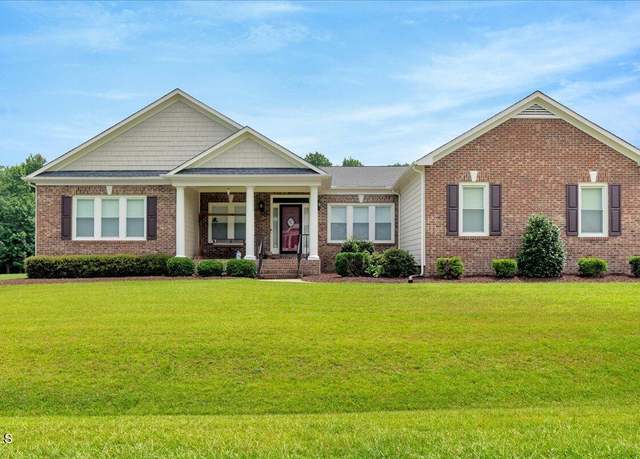 Property at 1421 Hopson Downs Ct, Holly Springs, NC 27540, 3 beds, 2.5 baths