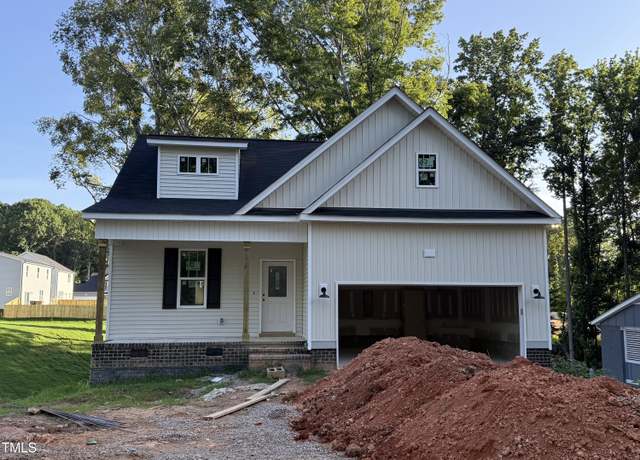 Property at 218 Oakdale Ave, Clayton, NC 27520, 4 beds, 2.5 baths
