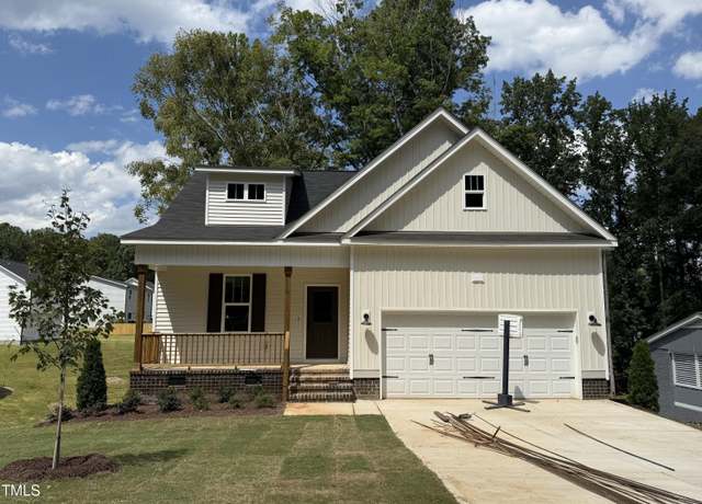 Property at 218 Oakdale Ave, Clayton, NC 27520, 4 beds, 2.5 baths