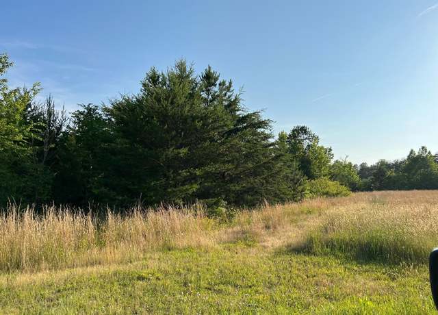 Property at 2048 Churchill Dr, Burlington, NC 27217