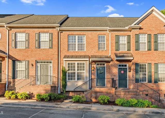 Property at 4 Scottish Ln, Durham, NC 27707, 2 beds, 2.5 baths