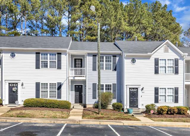 Property at 5625 Fieldcross Ct, Raleigh, NC 27610, 2 beds, 2.5 baths