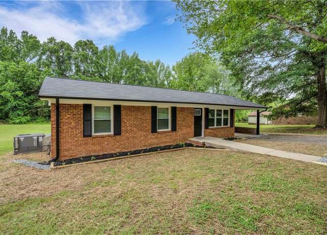 Property at 2513 William Allen Rd, Burlington, NC 27217, 3 beds, 1.5 baths