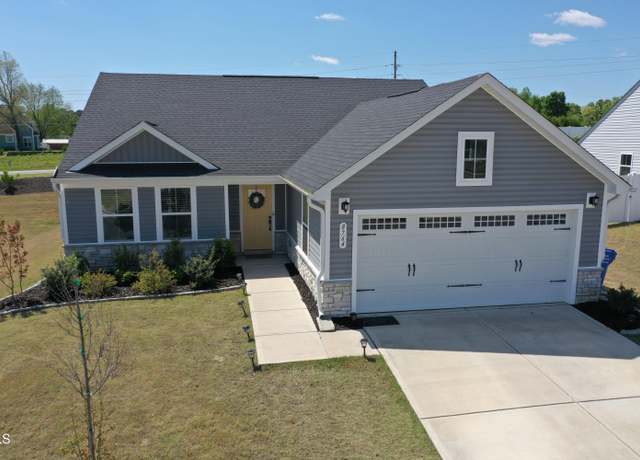 Property at 8764 Kenridge Ln, Fuquay Varina, NC 27526, 3 beds, 2 baths