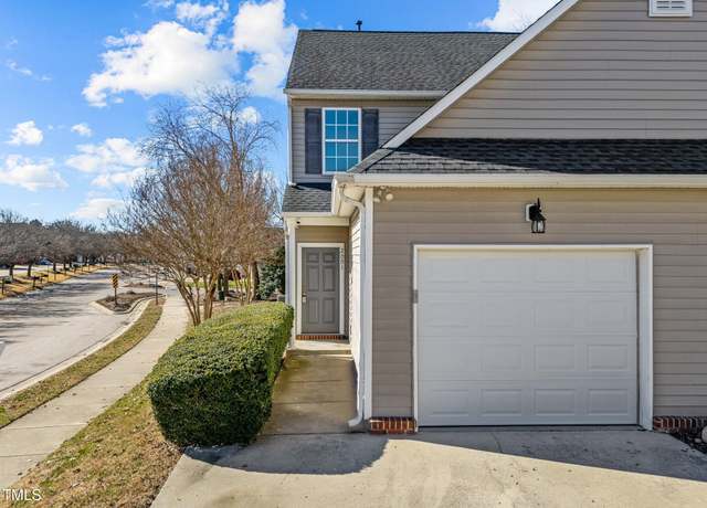 Property at 2001 Metacomet Way, Raleigh, NC 27604, 2 beds, 2.5 baths