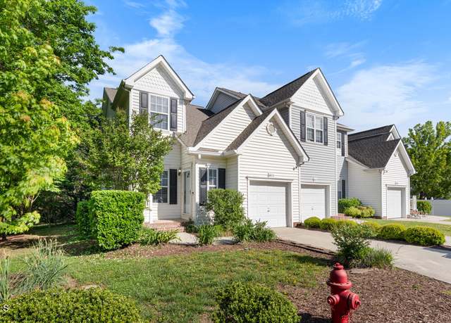 Property at 6612 Rossford Ln, Durham, NC 27713, 3 beds, 2.5 baths