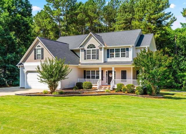 Property at 1054 Contender Dr, Clayton, NC 27520, 4 beds, 2.5 baths