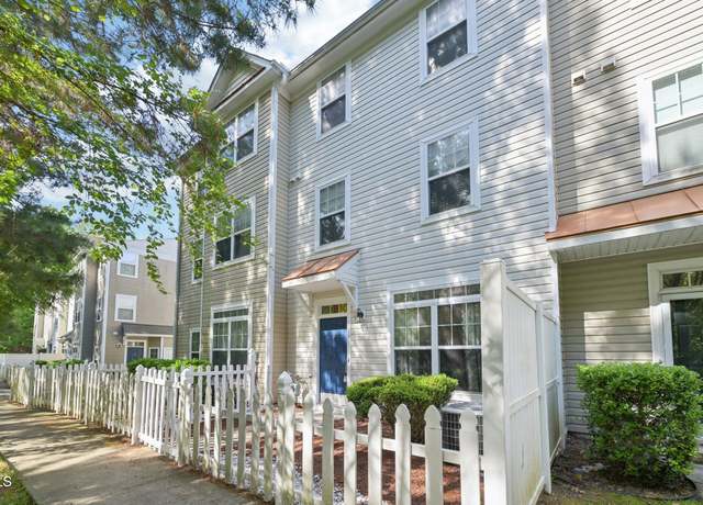 Property at 11710 Coppergate Dr #103, Raleigh, NC 27614, 3 beds, 2.5 baths