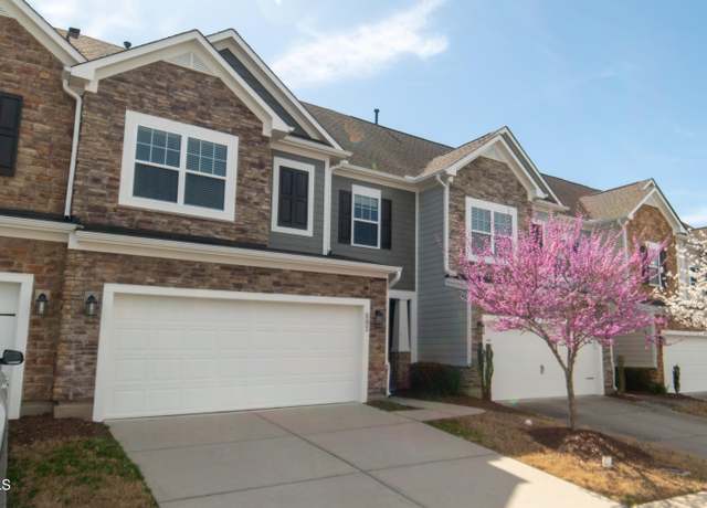 Property at 603 Mountain Pine Dr, Cary, NC 27519, 3 beds, 2.5 baths