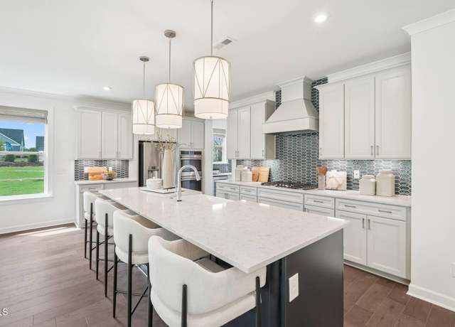 Property at 45 Shady Creek Way, Fuquay Varina, NC 27526, 4 beds, 3.5 baths