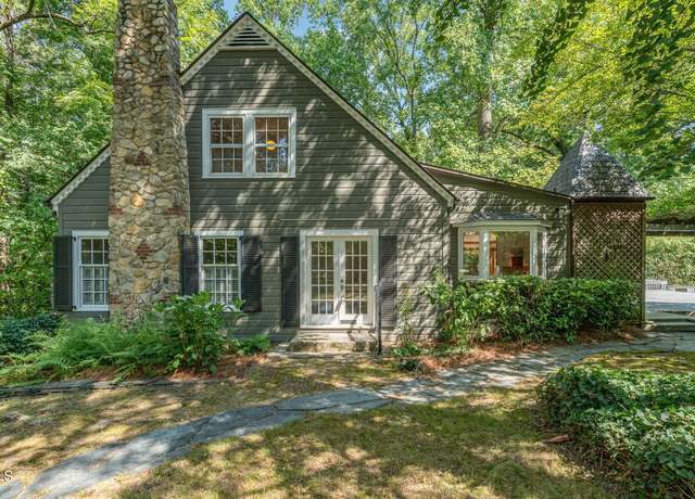 Property at 1202 Roosevelt Dr, Chapel Hill, NC 27514, 4 beds, 3 baths