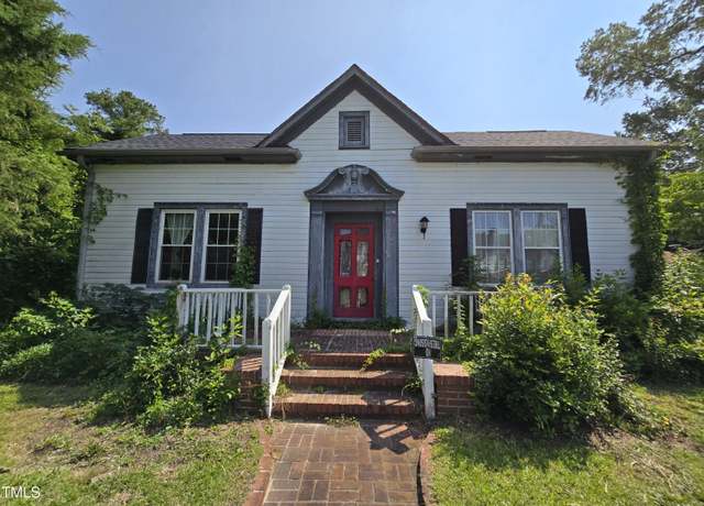 Property at 500 Vance St NE, Wilson, NC 27893, 3 beds, 2 baths