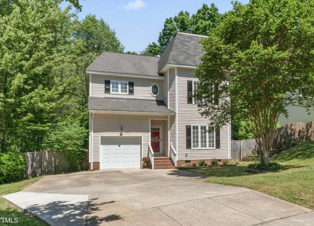 Property at 408 Blooming Meadows Rd, Holly Springs, NC 27540, 3 beds, 2.5 baths