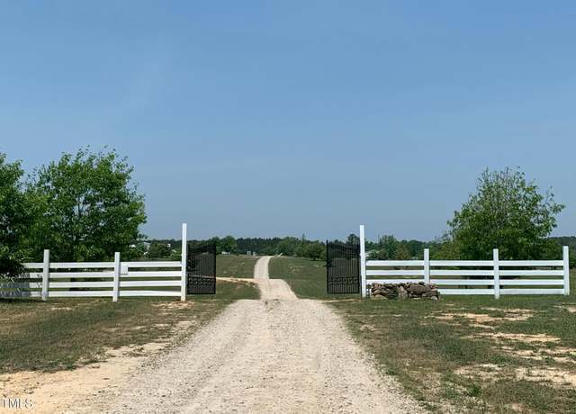 Property at 1800 Gillburg Rd, Henderson, NC 27537