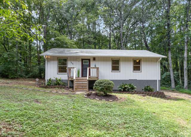 Property at 1512 Edwards Dr, Chapel Hill, NC 27516, 3 beds, 1.5 baths
