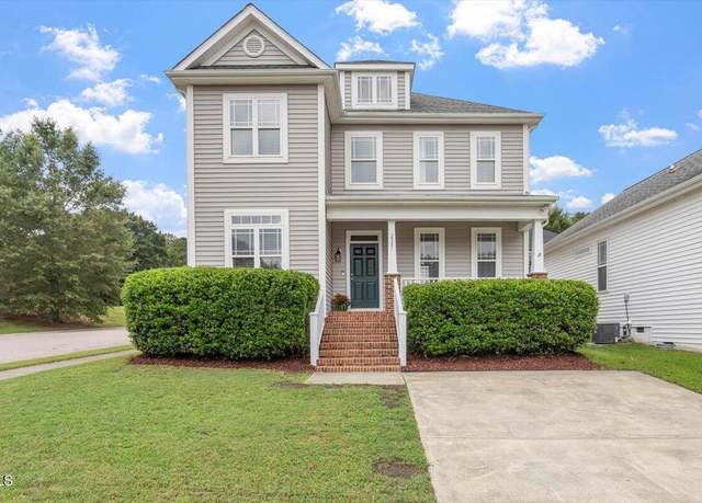 Property at 2301 Sapphire Valley Dr, Raleigh, NC 27604, 3 beds, 2.5 baths