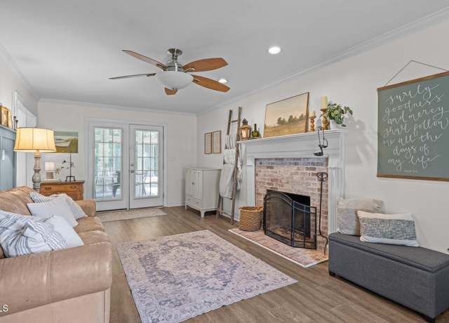 Property at 1604 Farm Lake Dr, Holly Springs, NC 27540, 3 beds, 2.5 baths
